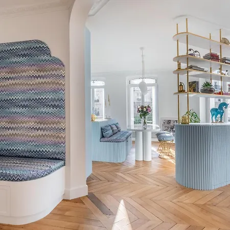 Luxury, Louvres, Seine, Ile De La Cite, Samaritaine *